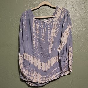 JODIFL Blue and Cream Tie-Dye Blouse